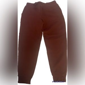 Nike, men’s tech fleece, no pets, none smoking, size M